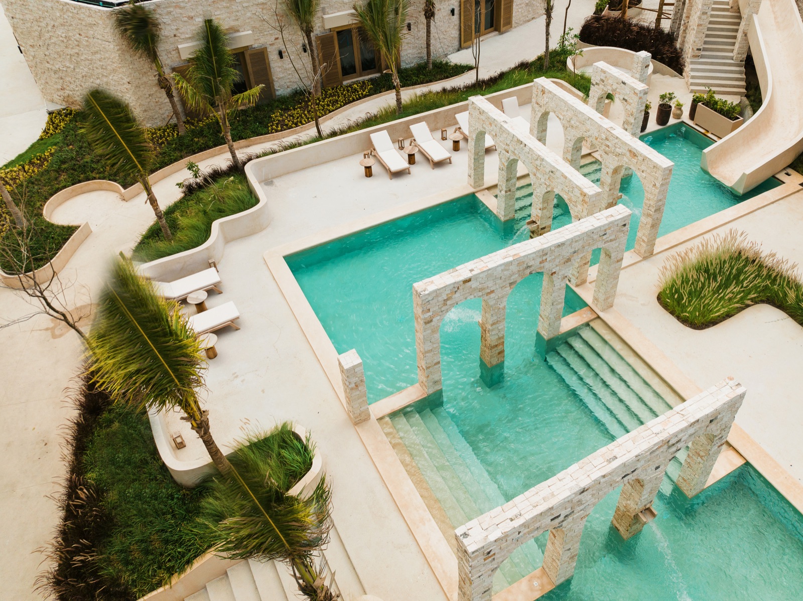 Costa Beach Club lifestyle photo (from the club's official photo set, 4535x3396; judged by folder)